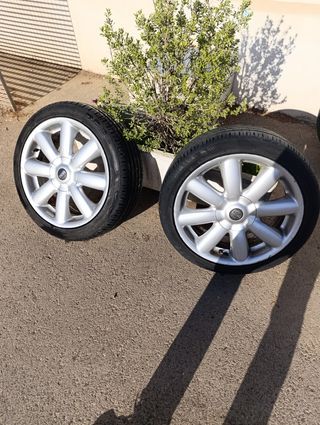 Llantas Mini 17 Pulgadas. Incluye neumáticos.