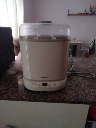 Esterilizador Eléctrico para 6 Biberones