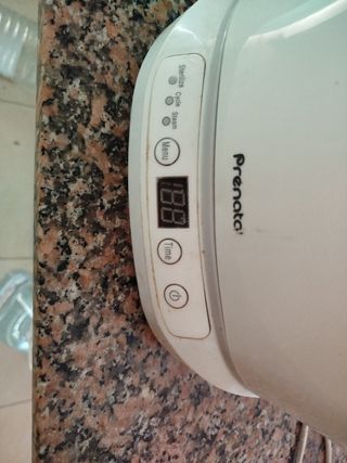Esterilizador Eléctrico para 6 Biberones