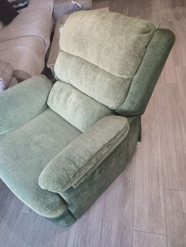 Sillón relax giratorio y balancín verde