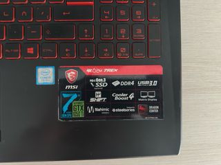 Portátil MSI Negro