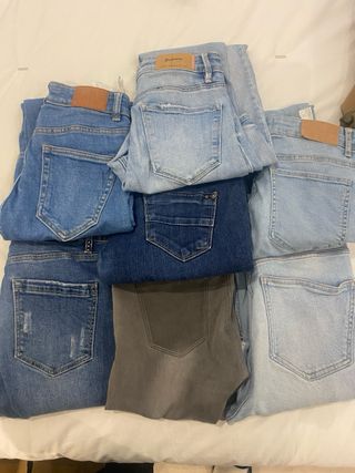 Lote Ropa Chica: Chaquetas y Jeans