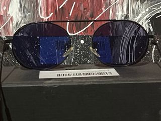 Occhiali da sole unisex neri
stile: rotondi 