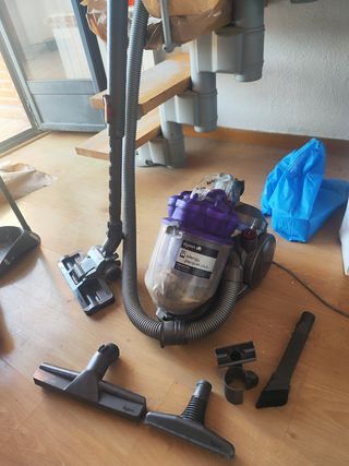 Aspirador Dyson DC29 Allergy Parquet Plus