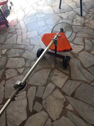 Tagliaerba a scoppio 52cc con ruote