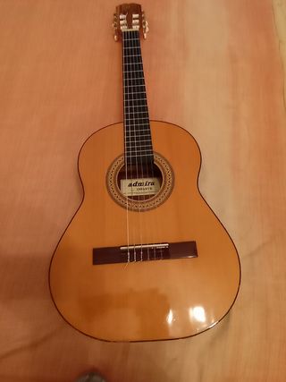 Guitarra Admira Infante como nueva