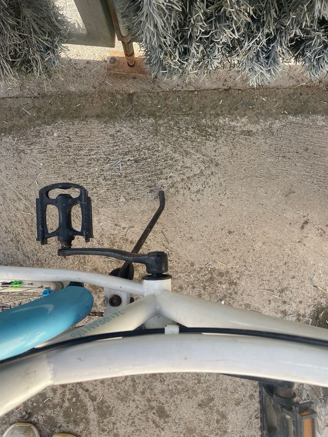 Bicicleta niña con cesta