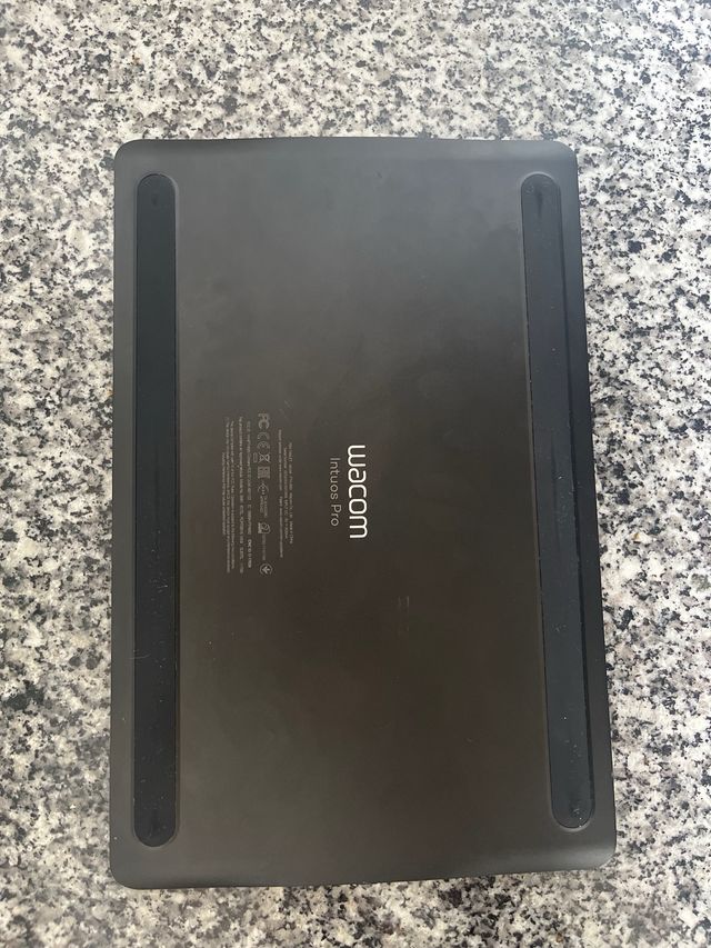 Wacom Intuos Pro Tableta Gráfica