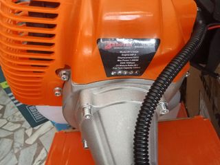 Tagliaerba 52cc con ruote