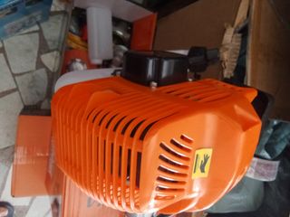 Tagliaerba 52cc con ruote