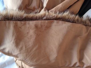Abrigo color camel de Mango