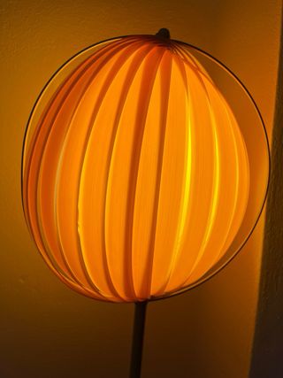 Lámpara estilo Verner Panton