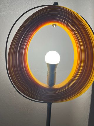 Lámpara estilo Verner Panton