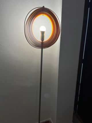 Lámpara estilo Verner Panton