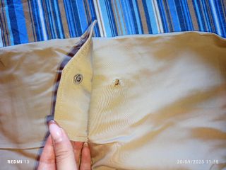 Pantaloni beige con cintura