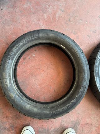 Neumáticos moto Michelin mixtos casi nuevos