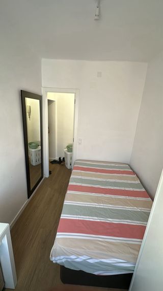 Habitación doble en Cornella, gastos incluidos