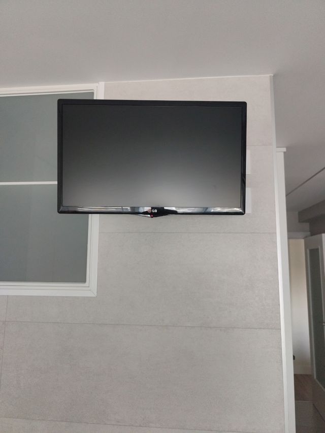 TV LG 22