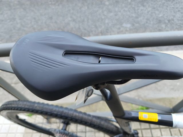 Bicicleta Gravel BERRIA NAII Negra