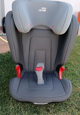Silla coche niño 15-36 kg Britax Römer
KID FIX2 S
