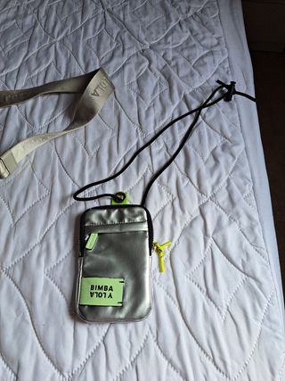 Bolso Bimba y Lola plateado y verde