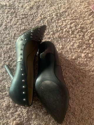 Zapatos Zara Tacon Tachas Talla 36 Negros