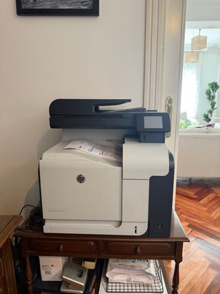 Impresora HP laserjet pro 500 color mfp m570dn