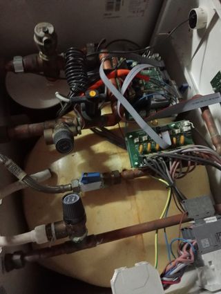 Caldera Eléctrica Gabarrón Mattira CMX18