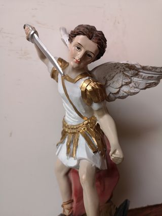Statua San Michele Arcangelo