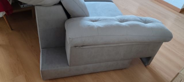SOFA GRAN TAMAÑO Y CONFORT