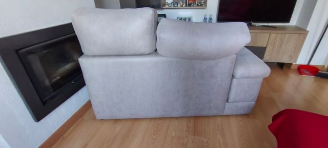 SOFA GRAN TAMAÑO Y CONFORT
