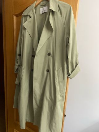 Gabardina Stradivarius Verde Oliva