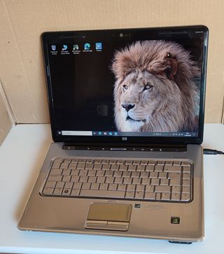 HP Pavilion dv5-W10 Pro Plata