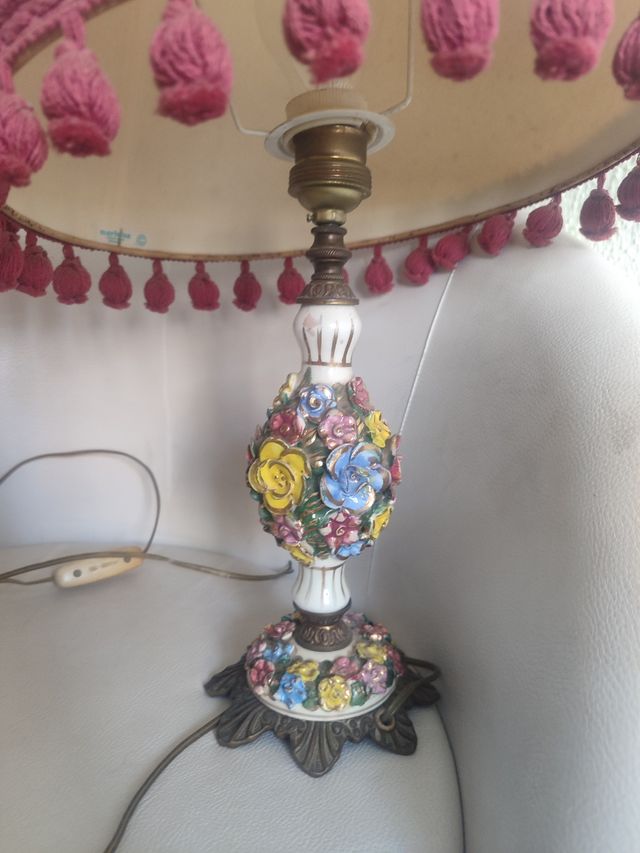 Conjunto Lámparas de techo y mesitas de noche