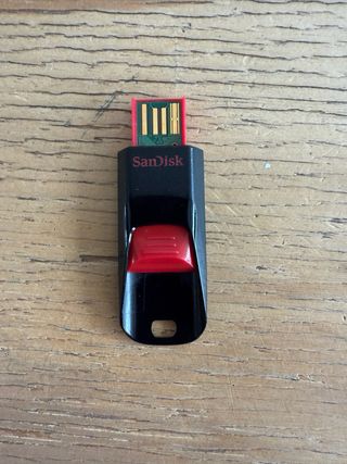 Memoria USB SanDisk 64GB 