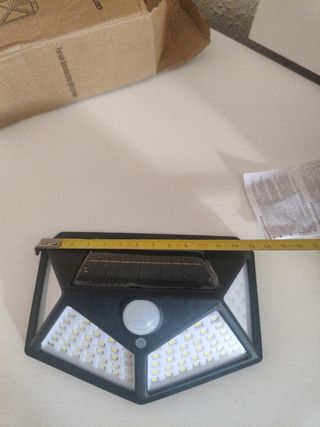 Lámpara Solar con Sensor