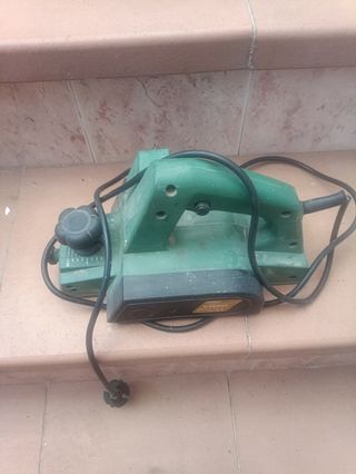 Cepilladora Eléctrica Verde
