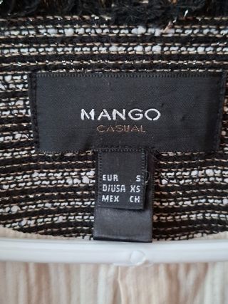 Americana Mango Negra