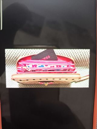 Monedero Guess Dorado Lunares