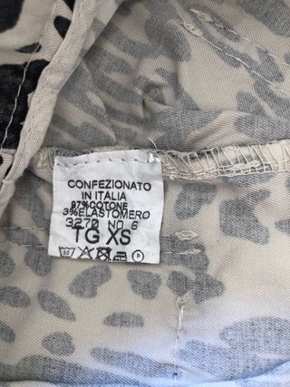 Pantaloni corti donna maculati