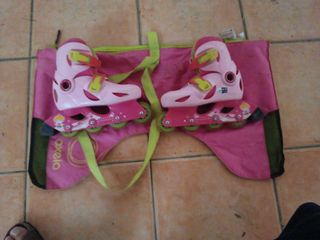 Se regalan Patines en línea Oxelo rosas 30/32