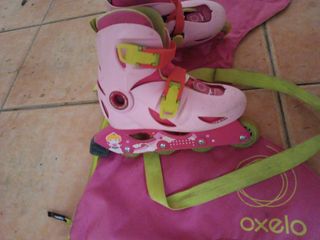 Se regalan Patines en línea Oxelo rosas 30/32