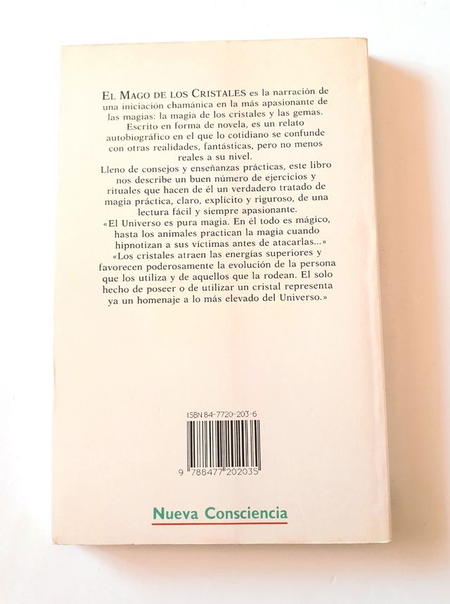 1° Edicion.El Mago de Los Cristales (Spanish Editi