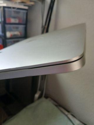 MacBook Pro 13 2015 i5 8GB RAM raton apple 