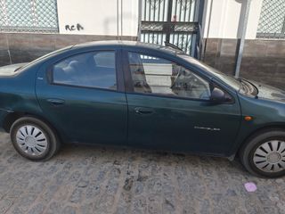 Chrysler Neon 2001