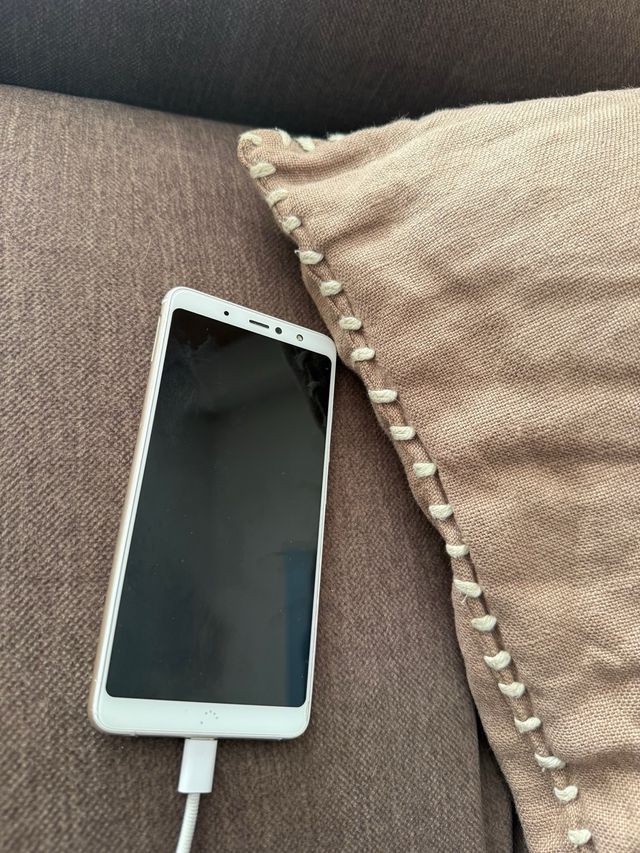 Telemóvel BQ Branco