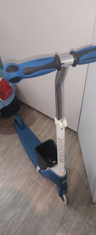 Patinete infantil azul