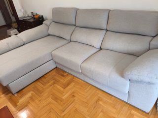 Sofá con chaiselongue