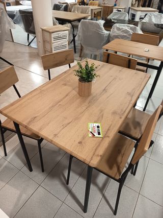 Mesa Cocina + 4 Sillas Madera