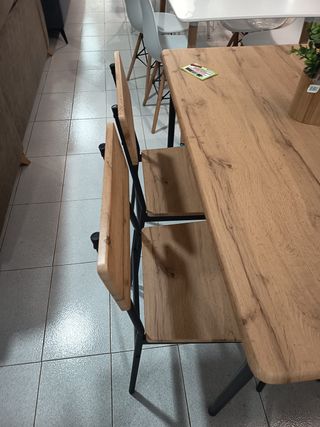 Mesa Cocina + 4 Sillas Madera